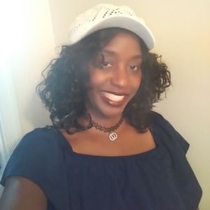 Meet your Posher, Ramona